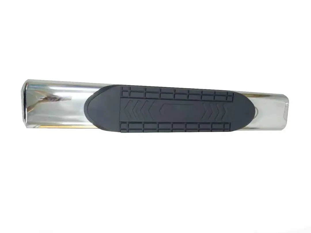 G5005 – TRAILFX Point Of Purchase Display, Sample of 6 Inch Oval Polished Stainless Steel and Black Side Bars